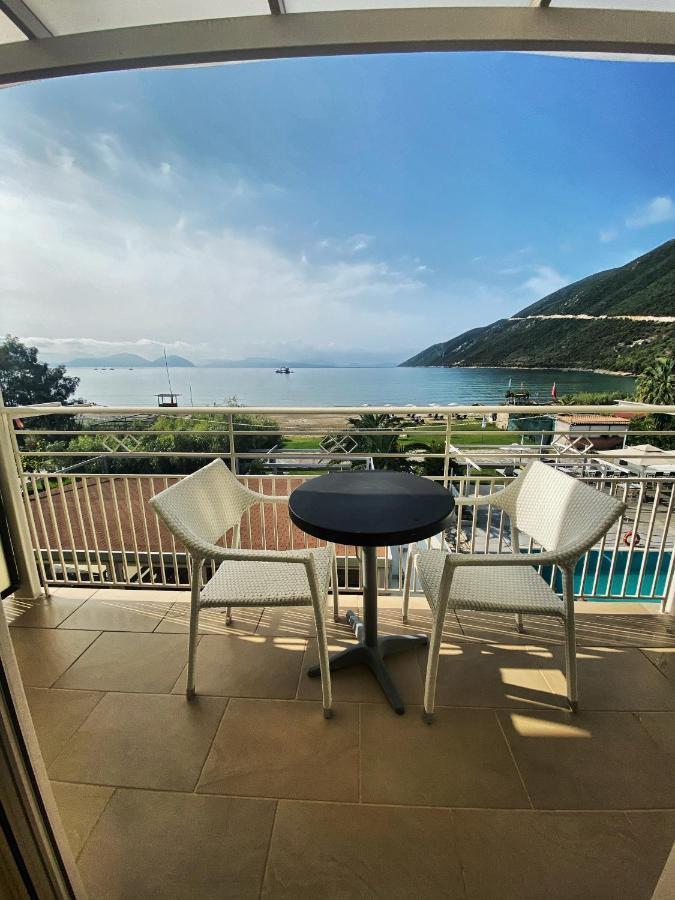 Cosmos Hotel Vasiliki  Exterior photo