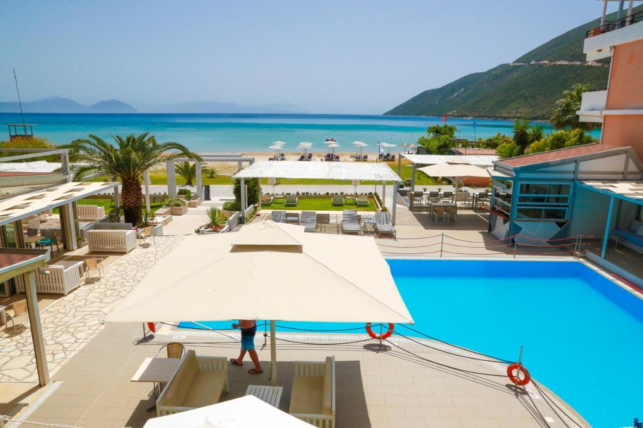Cosmos Hotel Vasiliki  Exterior photo