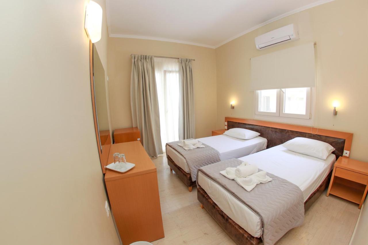 Cosmos Hotel Vasiliki  Exterior photo
