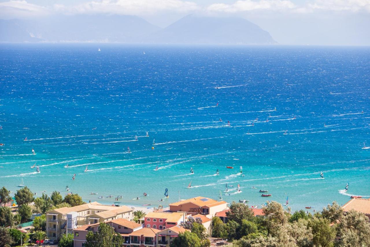 Cosmos Hotel Vasiliki  Exterior photo