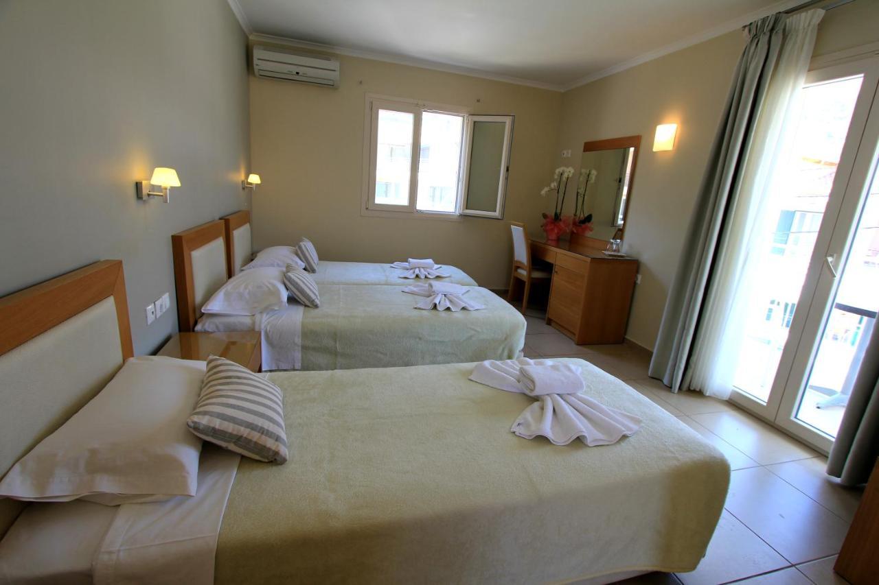 Cosmos Hotel Vasiliki  Exterior photo