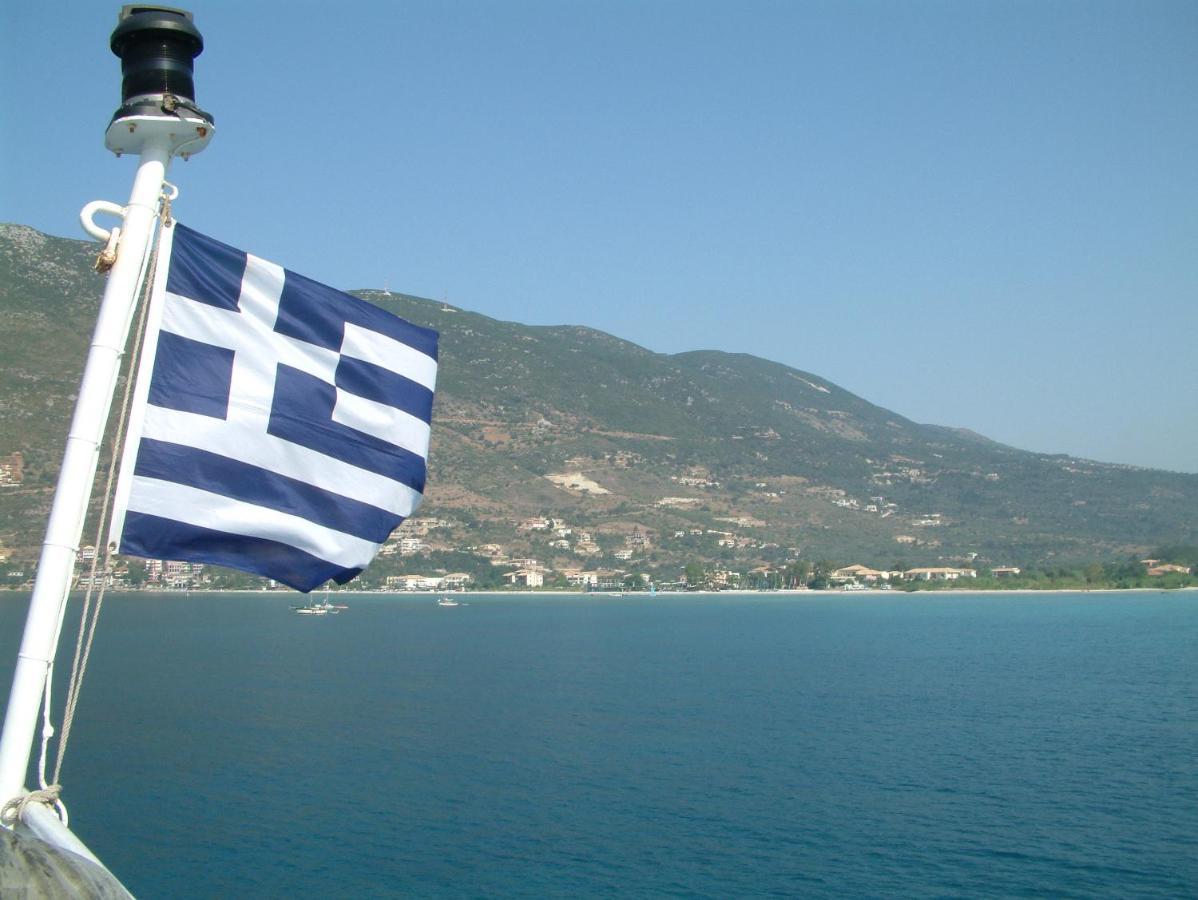 Cosmos Hotel Vasiliki  Exterior photo